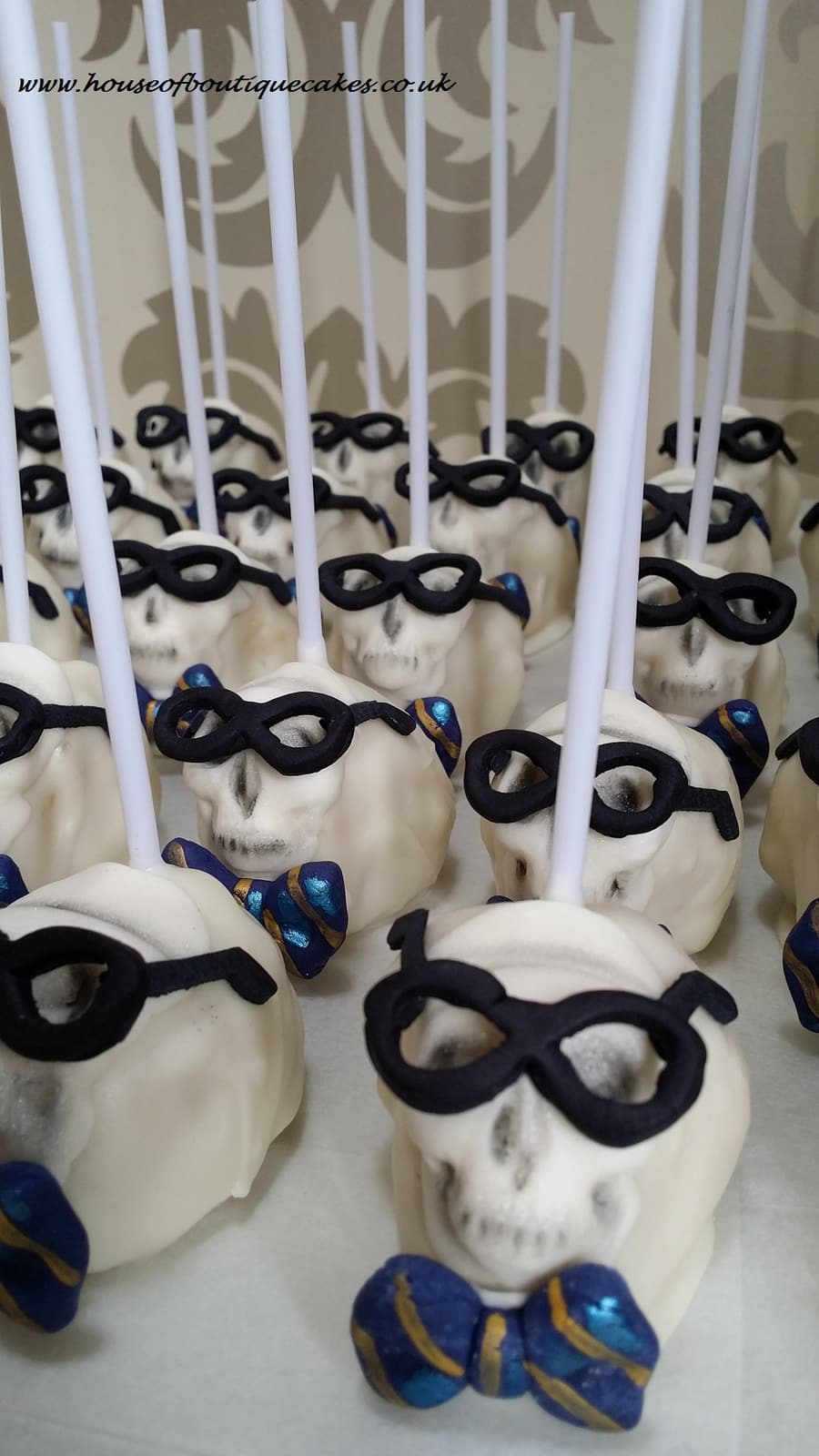 Kiehl's Mr Bones Cake Pops